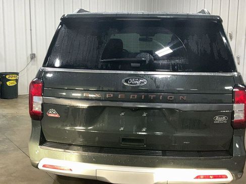 Certified 2022 Ford Expedition Timberline image 6