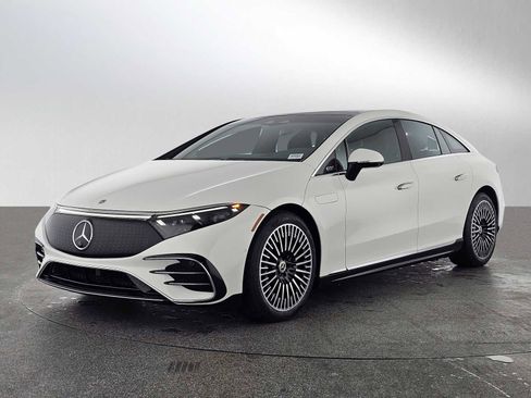 Certified 2023 Mercedes-Benz EQS 580 4MATIC Sedan image 7