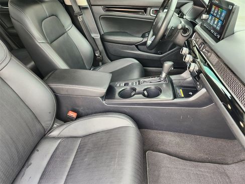 Used 2024 Honda Civic Touring image 13