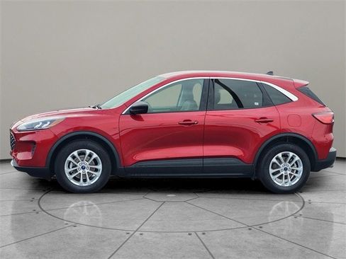 Certified 2022 Ford Escape SE image 9