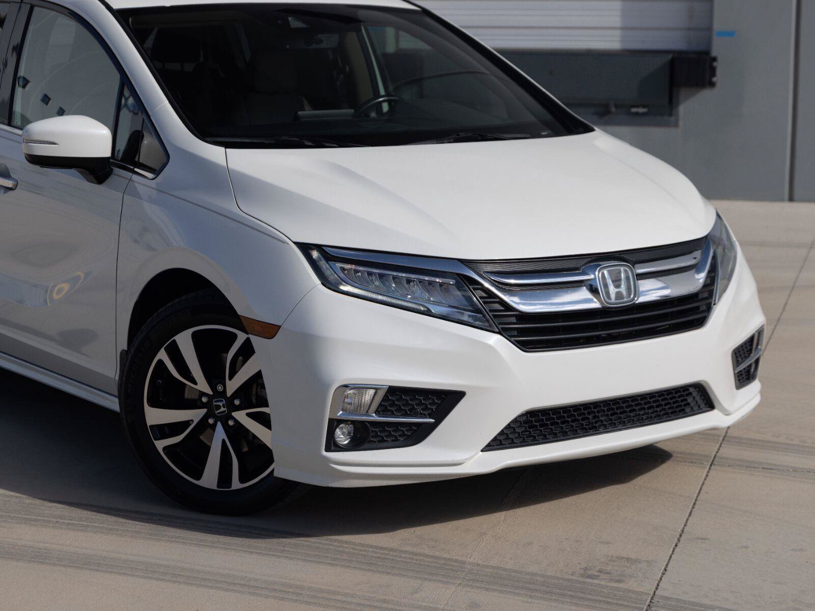 Used 2019 Honda Odyssey Elite image 7