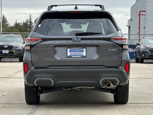 New 2025 Subaru Forester Limited image 4