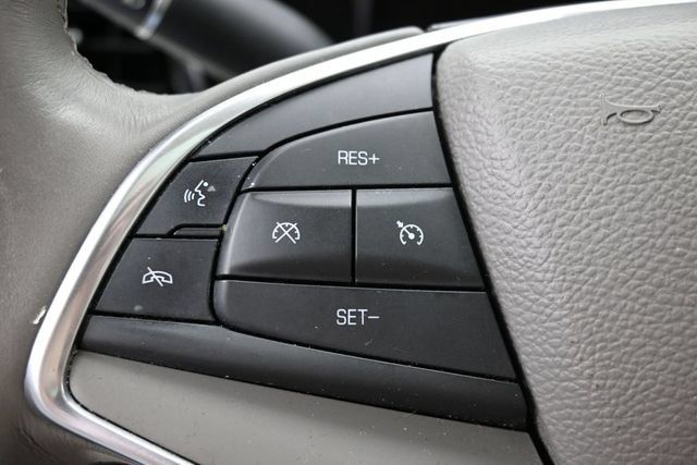 Used 2017 Cadillac XT5 Premium Luxury FWD image 20
