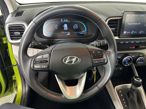 Certified 2023 Hyundai Venue SEL w/ Cargo Package image 14