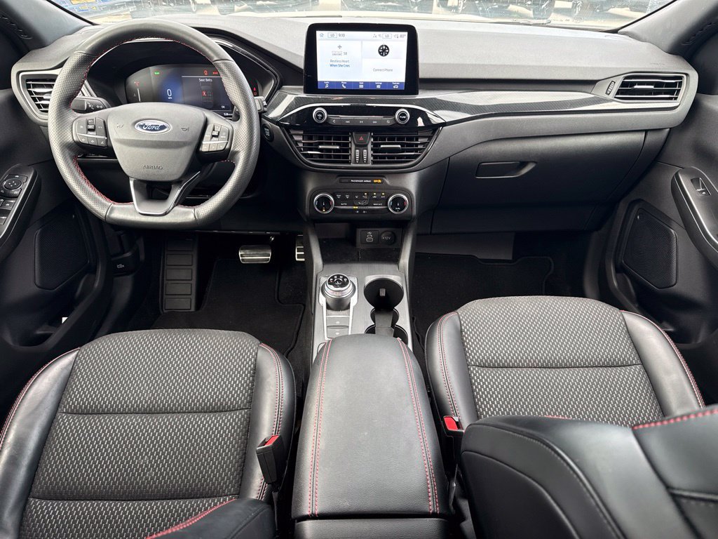 Used 2024 Ford Escape ST-Line w/ Equipment Group 301A FWD image 11