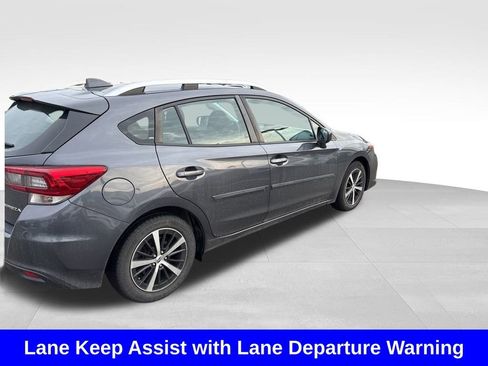 Used 2022 Subaru Impreza Premium image 7