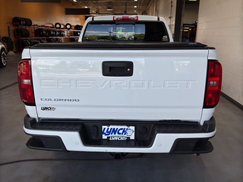 Used 2021 Chevrolet Colorado Z71 w/ Safety Package AWD/4WD image 4