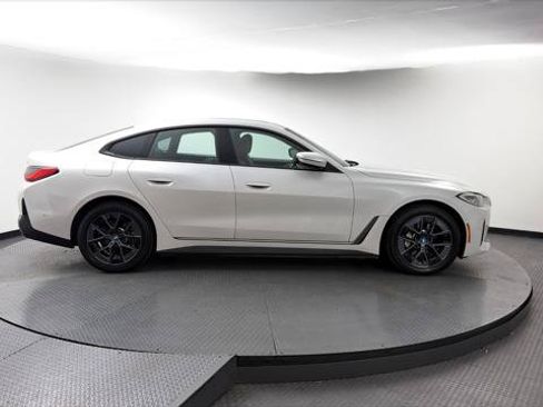 Used 2023 BMW i4 eDrive35 w/ Premium Package RWD image 9