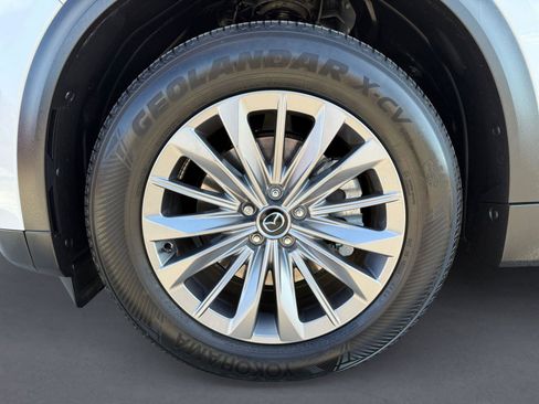 Certified 2025 MAZDA CX-90 3.3 Turbo w/ Preferred Package image 10