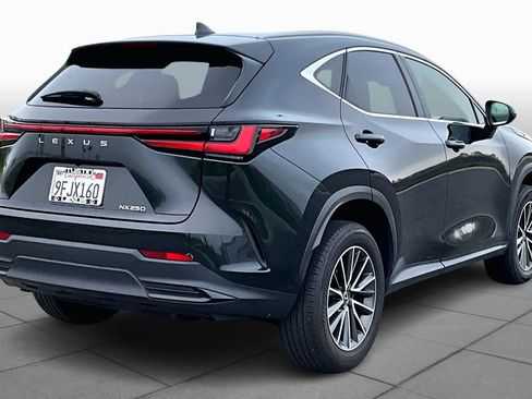 Used 2024 Lexus NX 250 FWD image 13