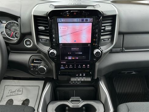 New 2026 RAM 1500 4x4 Crew Cab image 16