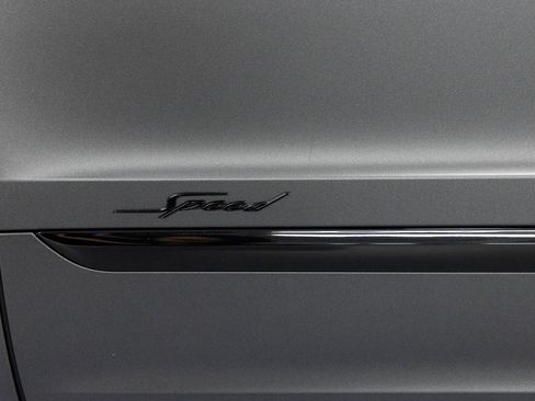 Used 2026 Bentley Bentayga Speed image 17