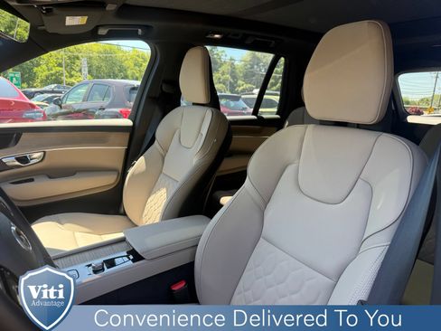 New 2026 Volvo XC90 T8 Plus w/ Protection Package Premier AWD/4WD image 13