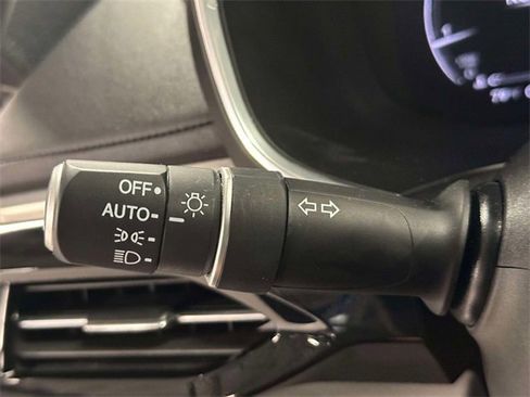 Used 2023 Acura MDX SH-AWD w/ Technology Package image 34