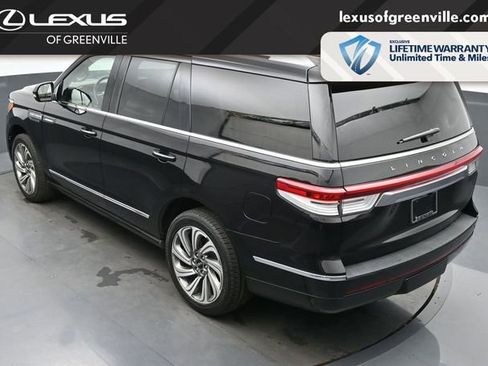 Used 2022 Lincoln Navigator Reserve AWD/4WD image 47