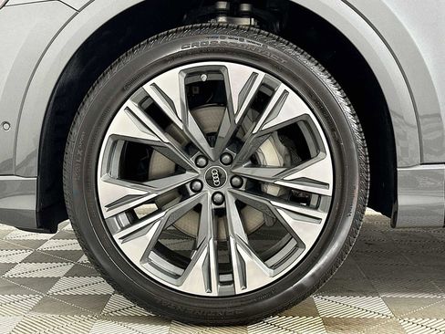 New 2026 Audi Q8 Premium Plus image 30