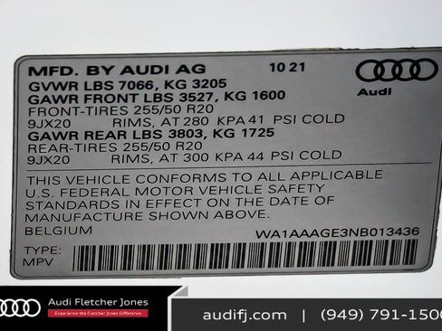 Used 2022 Audi e-tron Premium w/ Convenience Plus Package image 25