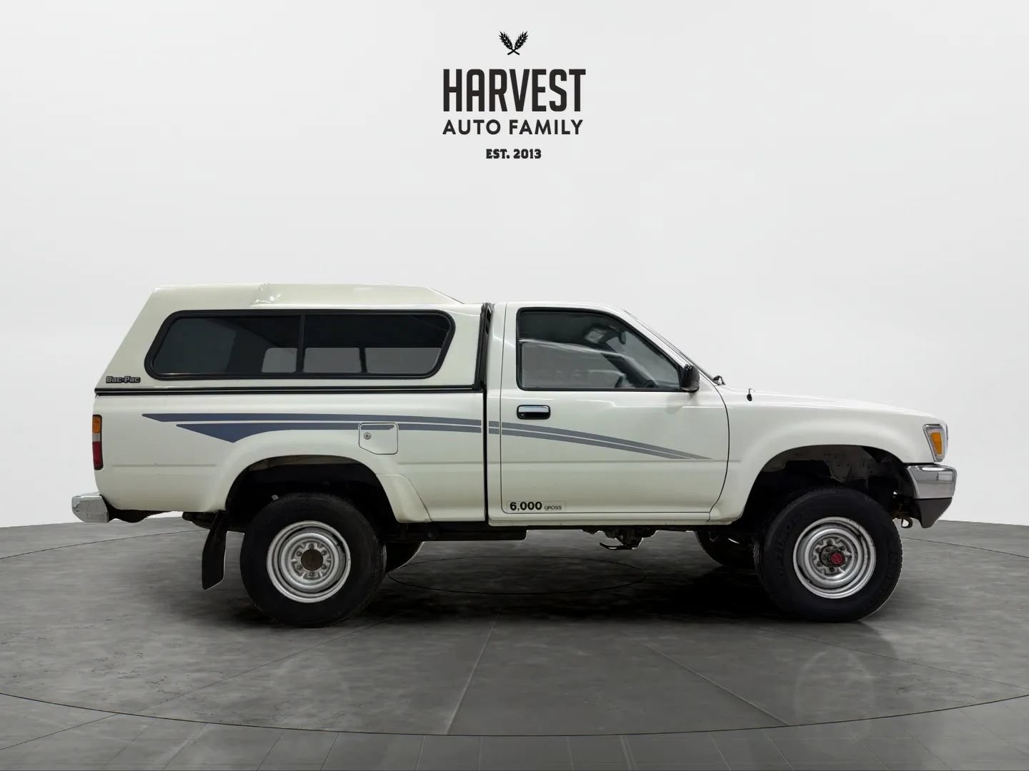Used 1990 Toyota Pickup Deluxe AWD/4WD image 8