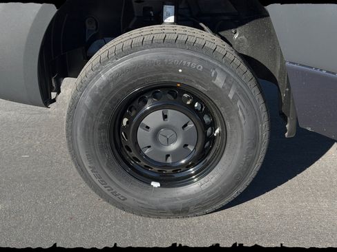 New 2026 Mercedes-Benz Sprinter 2500 image 26