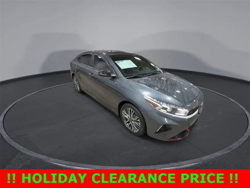 Used 2023 Kia Forte GT-Line image 2