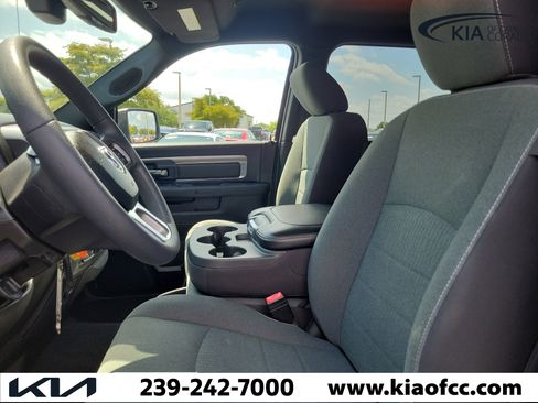 Used 2022 RAM 1500 Classic Warlock w/ Electronics Group AWD/4WD image 19