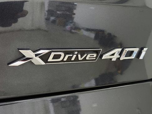 Used 2019 BMW X5 xDrive40i w/ M Sport Package AWD/4WD image 38