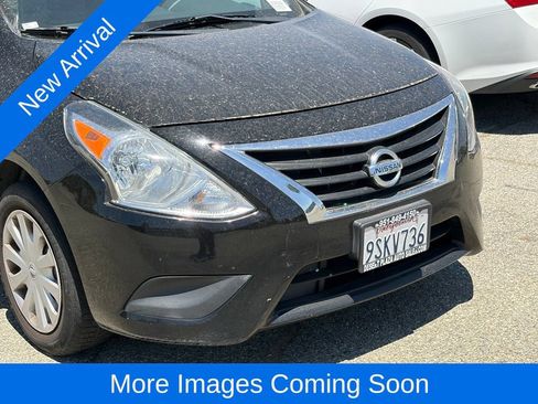 Used 2019 Nissan Versa S Plus FWD image 7