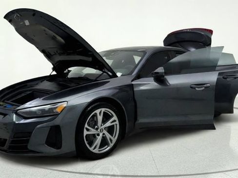Used 2023 Audi e-tron GT Premium Plus AWD/4WD image 15