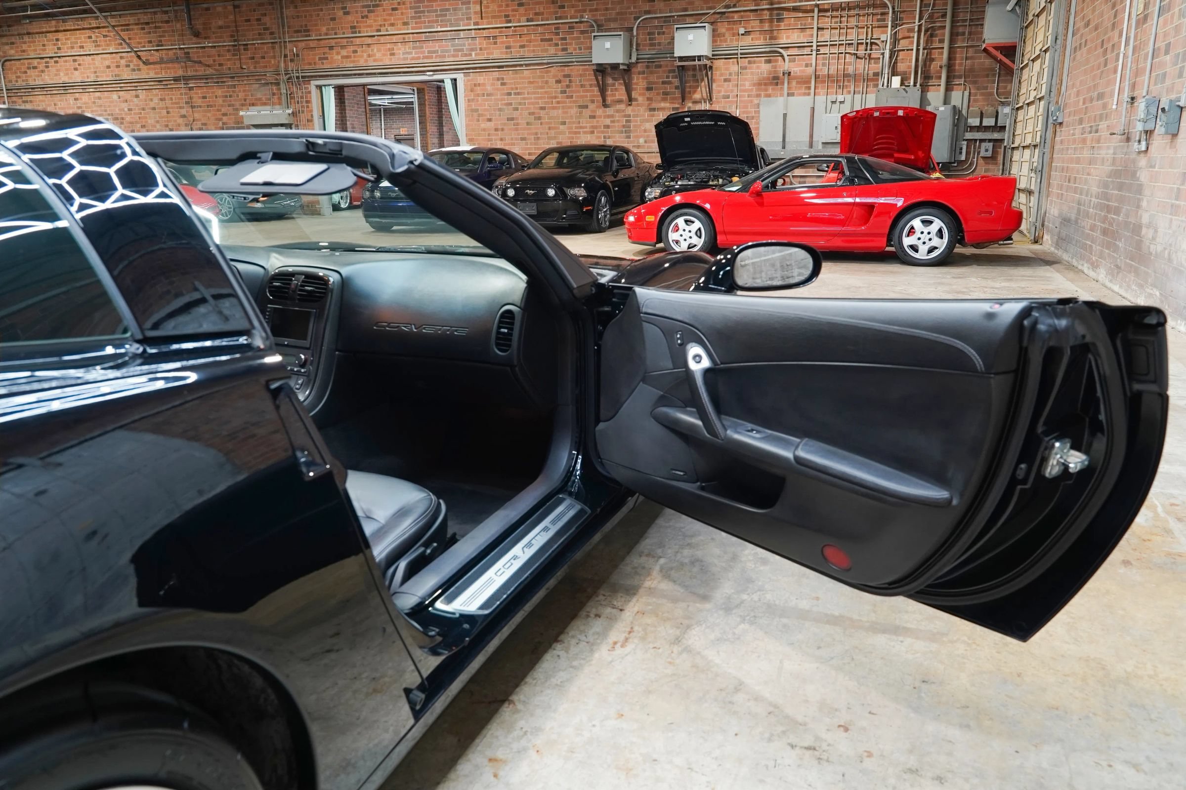 Used 2010 Chevrolet Corvette Coupe w/ Preferred Equipment Group RWD image 45