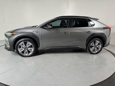 Certified 2023 Subaru Solterra AWD image 2