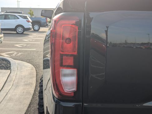Used 2019 GMC Sierra 1500 SLE w/ SLE Convenience Package AWD/4WD image 44