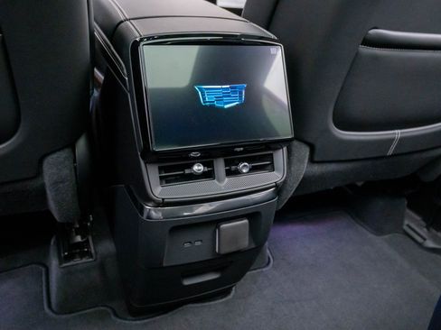 New 2026 Cadillac Vistiq Sport AWD/4WD image 22
