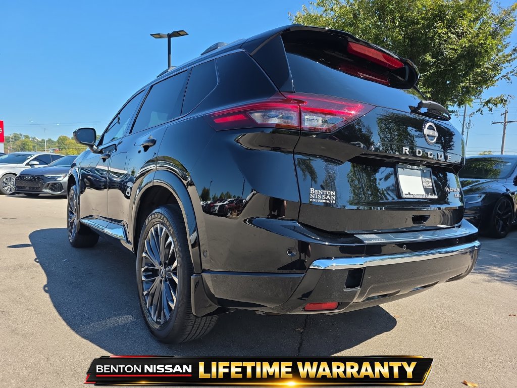 Used 2026 Nissan Rogue Platinum w/ Platinum Premium Package AWD/4WD image 3