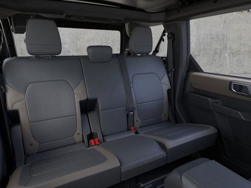 New 2025 Ford Bronco Big Bend image 11