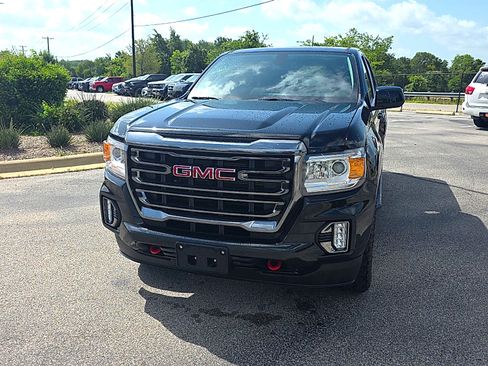 Used 2022 GMC Canyon AT4 AWD/4WD image 3