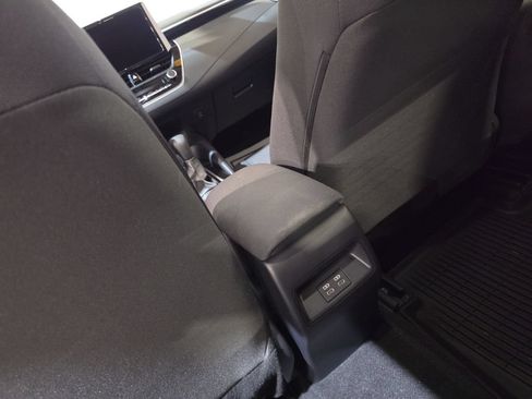 Used 2026 Toyota Corolla LE FWD image 22