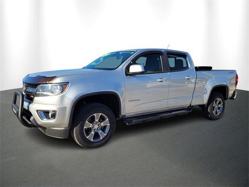 Used 2019 Chevrolet Colorado Z71 image 2