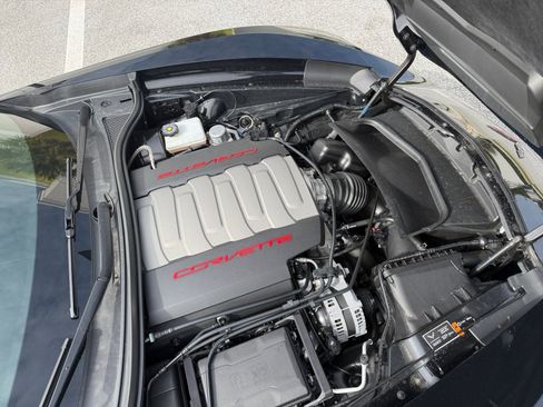 Used 2019 Chevrolet Corvette Grand Sport w/ Carbon Flash Badge Package image 31