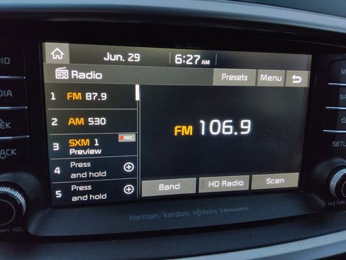 Used 2019 Kia Sorento SX FWD image 25