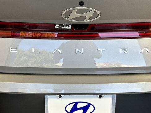 New 2026 Hyundai Elantra Limited w/ Cargo Package image 20