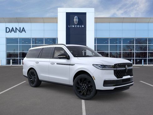 New 2025 Lincoln Navigator Reserve w/ Jet Appearance Package image 7