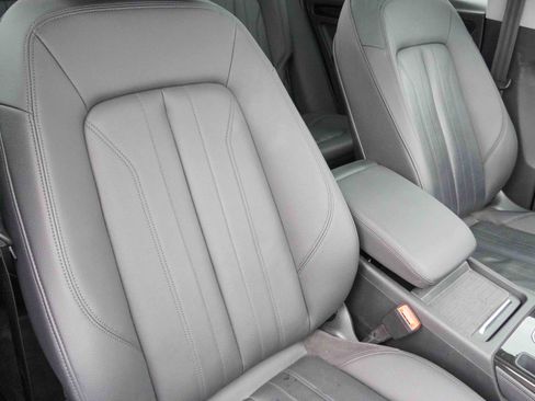 Used 2020 Audi Q5 2.0T Premium Plus image 14