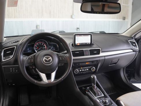 Used 2016 MAZDA MAZDA3 s Grand Touring w/ Technology Package FWD image 11