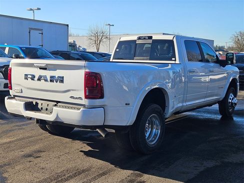 New 2026 RAM 3500 Longhorn image 7