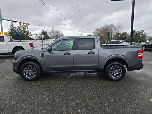 Used 2025 Ford Maverick XLT w/ Equipment Group 302A image 9