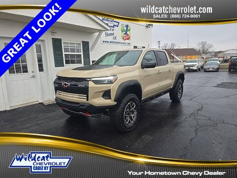 Used 2024 Chevrolet Colorado ZR2 w/ Technology Package image 1