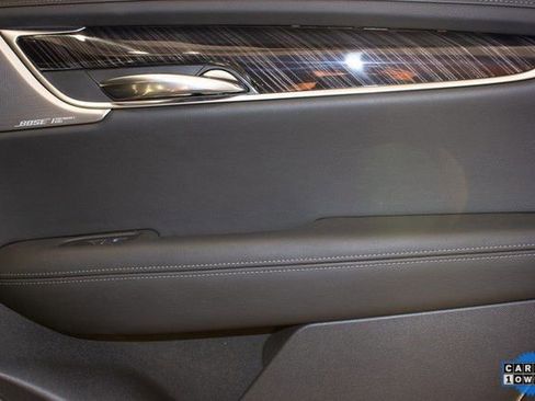 Certified 2025 Cadillac XT6 Premium Luxury image 14