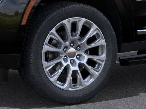 New 2026 GMC Yukon Denali w/ Denali Reserve Package RWD image 9