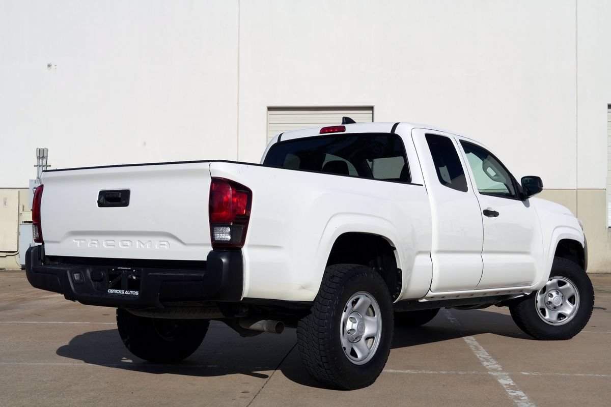 Used 2022 Toyota Tacoma SR RWD image 3