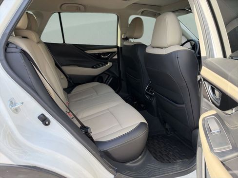 Used 2021 Subaru Outback Limited XT image 16